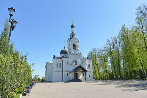 Храм Успения Пресвятой Богородицы на подворье в Троице-Лыково, 2019 г.